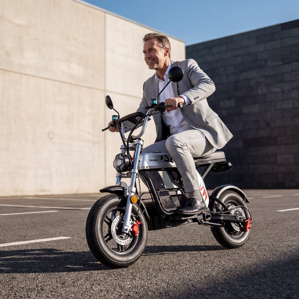 iScooter DX5Pro 2000W Electric Scooter with Seat & Large Basket - Moped Style
